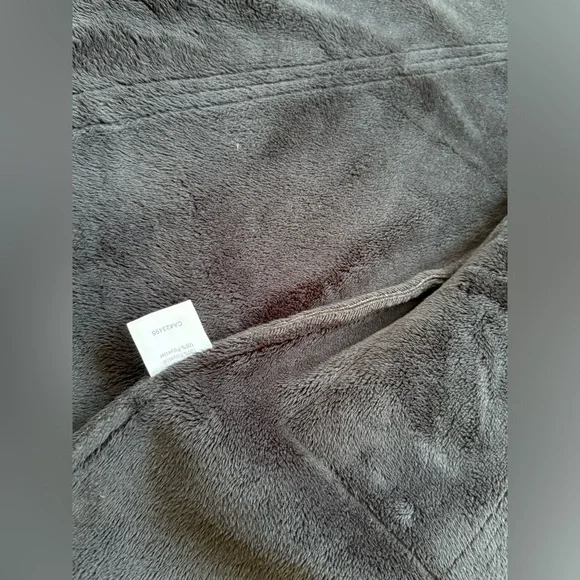 Icelandic Design Button Up Jacket - Picture 9 of 12